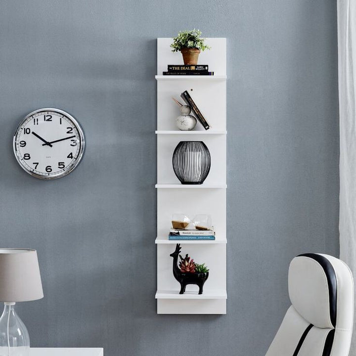 DECORATIVE PIECE